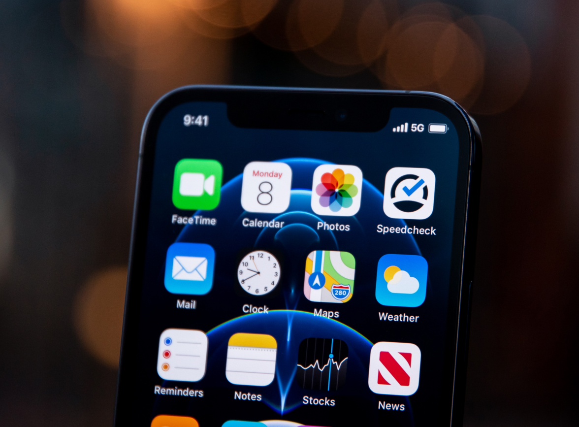 下冶镇苹果手机维修分享为什么 iPhone 12 在冬季会自动关机 